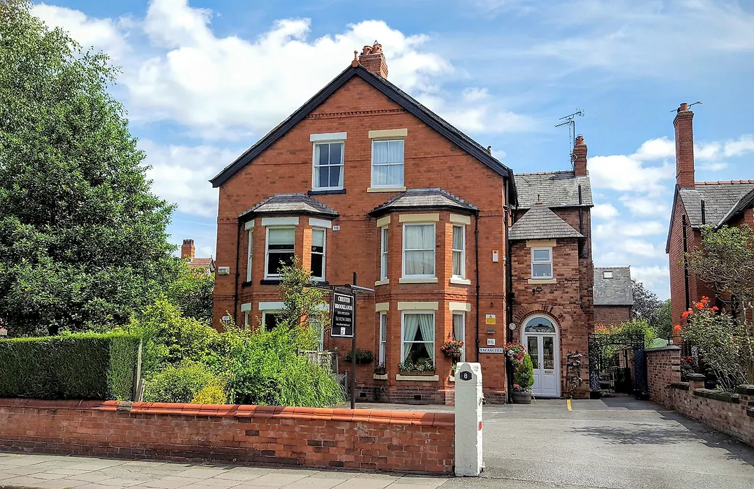 Chester Brooklands Bed & Breakfast-1