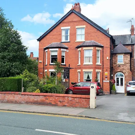 Chester Brooklands Bed & Breakfast-2
